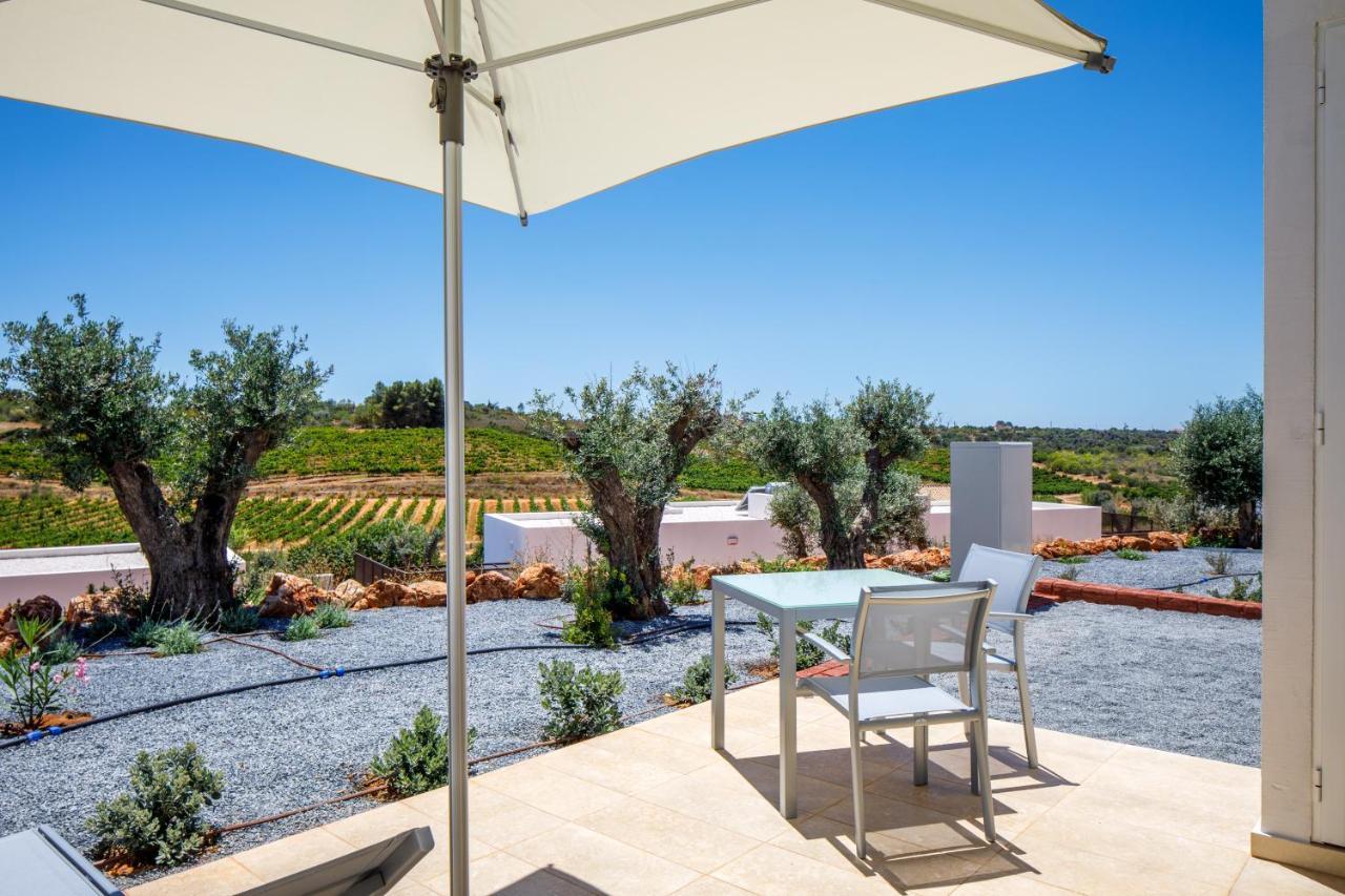 Quinta Dos Vales Wine Estate Guest House Estombar Bagian luar foto
