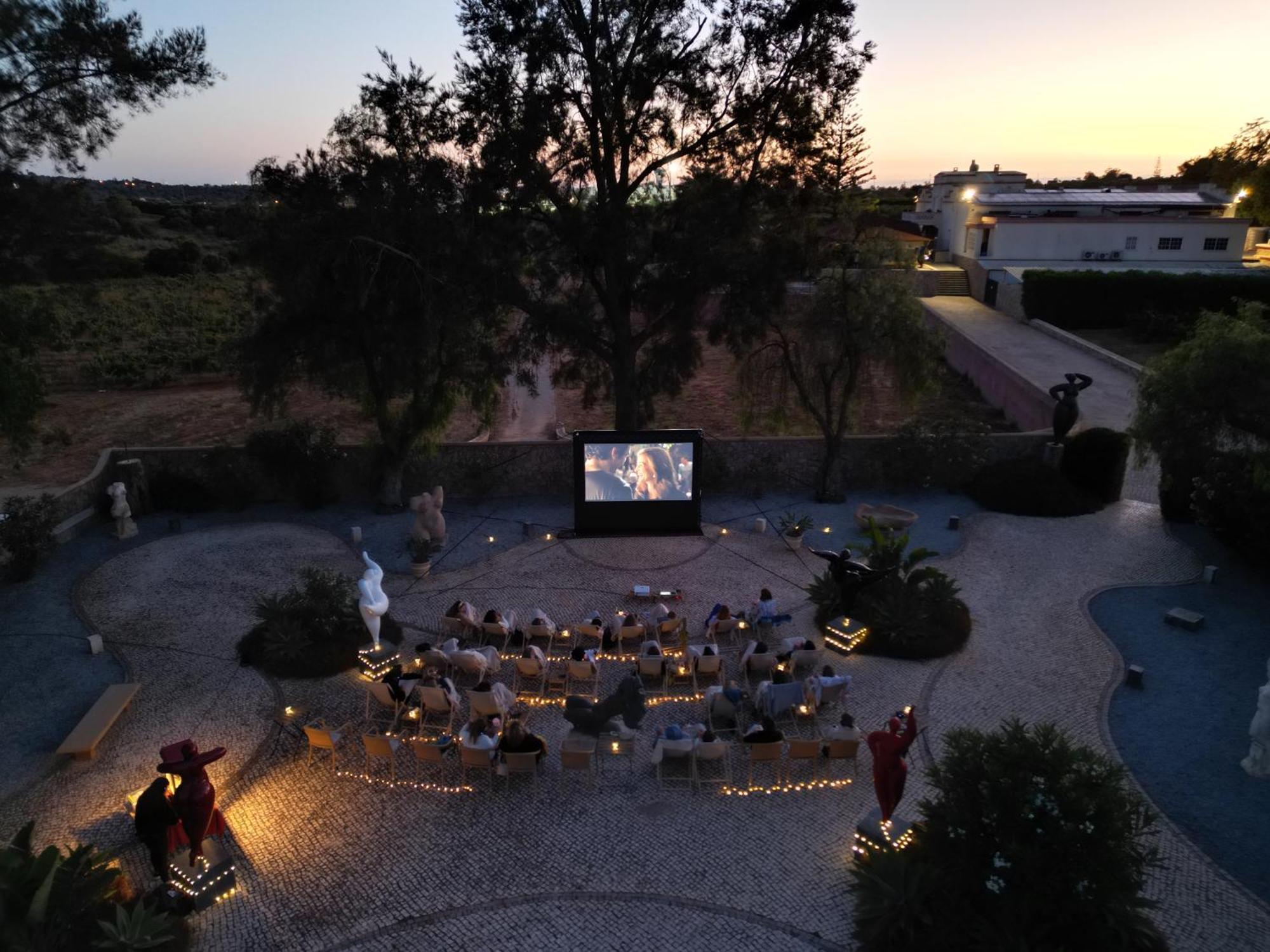Quinta Dos Vales Wine Estate Guest House Estombar Bagian luar foto